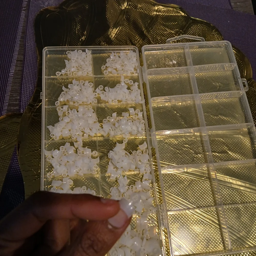 Nail Extension Tips & Forms Kit - Picture 1 of 2